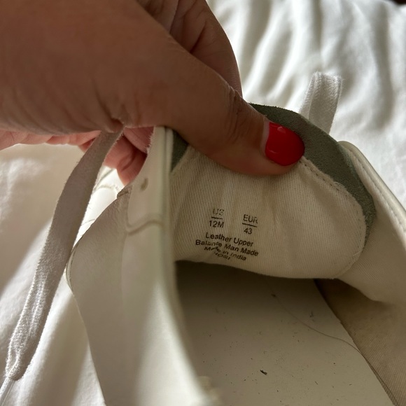 Sam Edelman Men’s Sneaker size 12 . Worn probably six times. - Picture 4 of 4